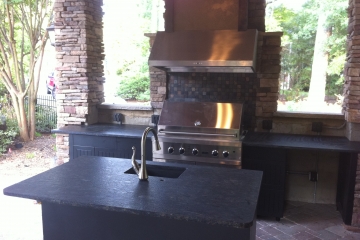 Outdoor Kitchen Indian Green Leather Granite